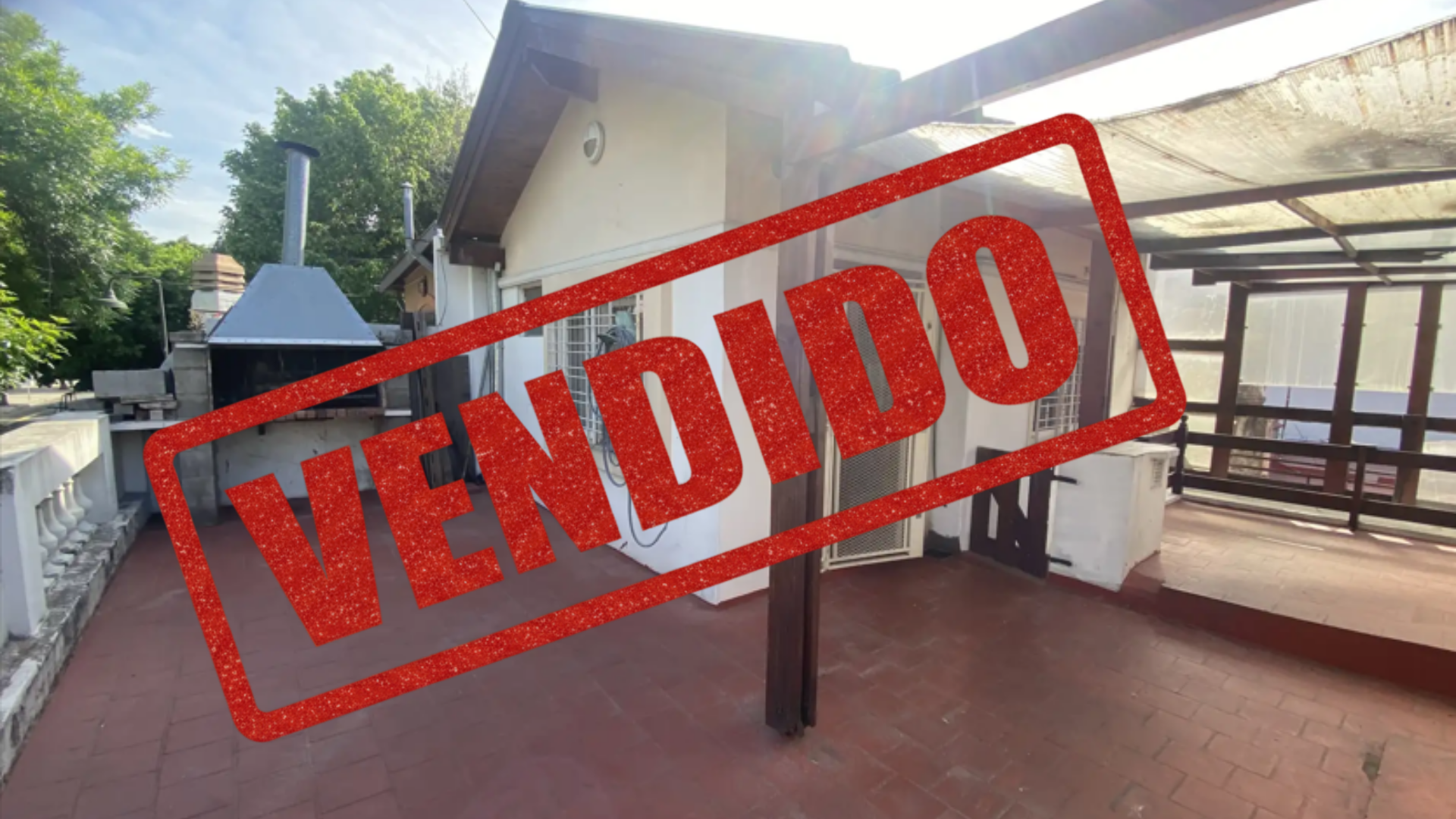 Tipo casa 4 ambientes al frente con terraza, quincho y parrilla - imagen 1